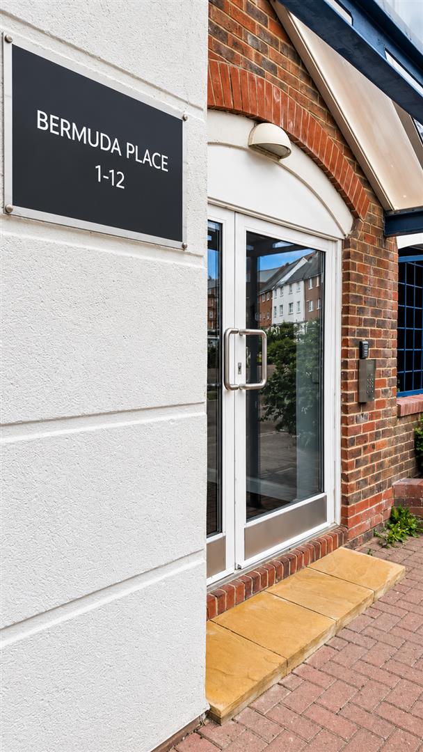 Bermuda Place, Sovereign Harbour, Eastbourne